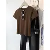 Camiseta Feminina de Algodão Puro Marrom com Ombro Normal, Manga Curta, Verão 2026, Cor Sólida, Petite, Algodão Puro, Corte Slim, Blusa que Valoriza o Corpo