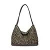 Moda Japonesa Coreana Bolso de Lona Estampado de Leopardo Gran Capacidad para el Trabajo 2026 Nuevo Otoño para Mujer Bolso de Hombro Único de Mano para el Brazo