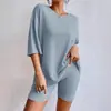 Europeu e Americano Transfronteiriço Novo 2024 Moda Tricô Casual Cor Sólida Verão Gola Redonda Solto Conjunto de Top e Shorts Femininos