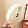Faixa de cabelo xadrez de cetim para mulheres, faixa de cabelo antiderrapante para outono e inverno, uso diário, faixa de cabelo para lavar o rosto, acessório de cabelo de coroa alta