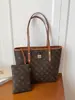 2026 Nueva Bolso Tote de Gran Capacidad, Moderno, Versátil, de Nicho, Elegante para Mujer, Popular, Sencillo, Casual, para Viajar, Bolso de Hombro