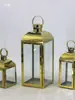 Lampião de Vento Estilo Europeu Suporte de Vela de Aço Inoxidável Lanterna de Vidro Dourada Lâmpada à Prova de Vento Lâmpada de Manteiga para Exterior Ornamento de Decoração