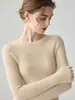 Suéter de cachemira con patrón de espina de pescado para otoño e invierno para mujer, cuello medio alto simple, corte ajustado, top de punto de lana suave y amigable con la piel