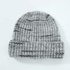 Gorro de Punto de Lana para Mujer en Invierno, Estilo Europeo y Americano, Versátil y Cálido, Gorro de Punto Multicolor con Puño y Protección para las Orejas para Otoño e Invierno, Gorro para Clima Frío