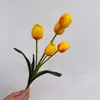 5 Tulipanes de Tamaño Mediano Flores Artificiales Regalos para el Día del Maestro Flores Artificiales Accesorios para Fotos Muebles para el Hogar Flores Artificiales