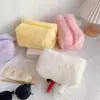 Bolsa de Maquiagem de Pelúcia Cor Sólida Nova Estilo Ins Feminino Grande Capacidade Portátil Clutch Doce Macio Bolsa de Alto Valor