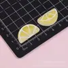 Frutas de imitación de colores, rodajas de limón y naranja, piezas de accesorio DIY para botellas de agua, fundas de teléfono, parches de resina al por mayor