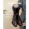 2025 Novo Outono e Inverno Botas de Salto Alto de Bico Quadrado e Cano Fino Botas Curtas para Mulheres Botas Retrô de Salto Grosso Botas Curtas Estilo Britânico
