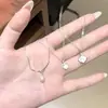 Colar Yibeizi para Mulheres, Luxo Leve, Nicho, Design de Ponta, Novo Estilo 2024, Pingente de Concha Ins