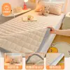 Colchón de invierno grueso para bebé, hecho con materiales seguros para bebés, proporcionando calidez y comodidad; colchón de felpa suave para bebés; adecuado para dormitorios universitarios