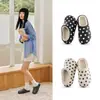 Pantuflas de algodón 2026, pantuflas de interior para el hogar con soporte para el arco, estilo mujer, impermeables, forradas de felpa, diseño de lunares, pantuflas cerradas estilo Birkenstock