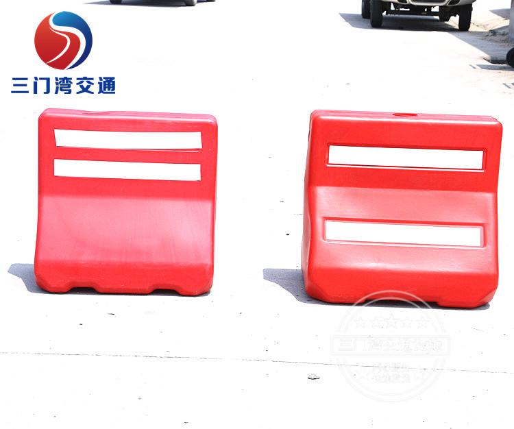 560隔离墩28.jpg