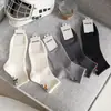 Novedad de Primavera Calcetines Deportivos Cortos de Moda para Hombre Venta al por Mayor Moda Versátil Sin Costuras Casual Calcetines para Hombre Calcetines de Media Pantorrilla Estilo Verano