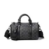 2026 Nuevo Modelo En Stock Venta al por Mayor Bolso de Mano para Hombre de Alta Calidad Estilo Coreano Bolso Pequeño Bolso de Hombro para Hombre de Moda Bolso Cruzado Bolso Empalmado