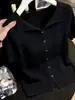 Camiseta de Manga Curta Botonê com Gola Reversível de Seda Gelada para Mulheres, Novo Estilo Verão 2026, Fashion, Rejuvenescedor, Slim Fit, Top Emagrecedor