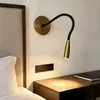 Luminária de Parede Moderna de Luxo Leve para Quarto Lâmpada de Parede para Fundo de Quarto de Hotel Designer Personalidade Criativa Mangueira Flexível Luminária de Leitura de Cabeceira