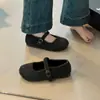 Sapatos Mary Jane Estilo Retro Fofos e Confortáveis Femininos 2026 Outono/Inverno Novo Estilo Calçados de Exterior Mocassins de Corte Baixo com Fivela Única