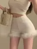 Calças Casuais Femininas Estilo Francês High-End Cor Sólida Design de Costura com Pele Calças Outono Novo Cintura Alta Justas no Quadril Shorts