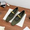 Estilo Influenciador da Internet Novos Sapatos de Salto Alto Outono e Inverno para Mulheres, Saltos Bloco com Acabamento de Luxo, Sapatos de Salto Baixo Pequeno Moeda Retro para Mulheres, Adequados para Uso Externo com Acabamento de Luxo