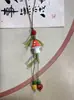 Amuletos para Bolsos de Cerámica Tejidos a Mano con Forma de Fresas, Ballenas, Hongos y Calabazas. Suministro al por mayor para bolsas de vendedores ambulantes