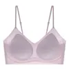 Lingerie Sem Costura de Verão para Seios Pequenos, Realçando e Melhorando a Aparência, Fina e Sem Marcas, com Alças Finas que Podem Ser Expostas, Sutiã com Costas Bonitas, Atacado