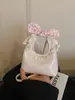 Bolsa de Mão Pequena Doce Estilosa Nova Primavera 2026 para Mulheres, Bolsa de Mão Versátil Estilo Coreano, Bolsa de Ombro Transversal de Nicho