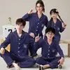 Pijamas de Algodón Puro de Manga Larga para Familia, a Juego, Primavera y Otoño 2026, Ropa de Casa para Niños, Conjunto Familiar de Tres Piezas para Niños y Niñas