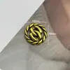 Accesorios retro de aleación con flor de amor, diamante, perla, estilo pequeño fragante, tocado de temperamento, material hecho a mano, zapatos dulces y frescos, flor