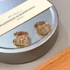 Arete de Clip para Oreja con Forma de Serpiente y Diamantes Brillantes 2026 Nuevo Artículo Popular Pendientes de Diseño Único de Lujo de Nicho de Gama Alta