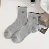 Calcetines Finos de Malla Estilo Dulce para Mujer con Bordes Fruncidos, Calcetines de Media Pantorrilla para Primavera y Verano, Calcetines Cortos Estilo Japonés para Niñas en Gris y Blanco