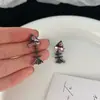 Pendientes de Hueso de Pescado Empalmados con Diamantes Rosas Dulces y Frescos Nuevos Pendientes de Moda de Diseño de Nicho Joyería Popular Transfronteriza Europea y Estadounidense