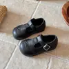 Sapatos Infantis de Couro Retrô Estilo Primavera e Outono Sapatos Individuais para Meninas Boca Rasa Sapatos Birkenstock para Menininhas Mocassins Solado Macio Sapatos para Bebês e Crianças