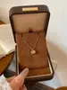 Colar Gatinho Cheio de Diamantes Novo Design de Nicho de Luxo Leve Colar de Alta Qualidade Corrente de Clavícula Fofa e Elegante