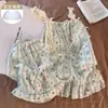 Conjunto de tirantes de algodón nube estilo princesa dulce para mujer con tirantes florales de encaje y estampado de dibujos animados, adecuado para ropa de casa, dos piezas