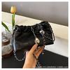Bolsa balde fashion prateada com rachaduras 2024 nova popular online super quente bolsa carteiro popular este ano bolsa de ombro para o dia a dia
