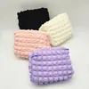 Nueva bolsa pequeña fresca de rejilla de burbujas para almacenamiento de cosméticos, estuche portátil para borlas, almacenamiento de cosméticos y artículos de aseo