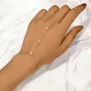 Anillo de Dedo para Mujer con Incrustaciones de Diamante Cadena Flor de Cuatro Hojas Bosque Pulsera Pulsera Elegante Multicapa Cadena de Dedo Joyería de Mano H