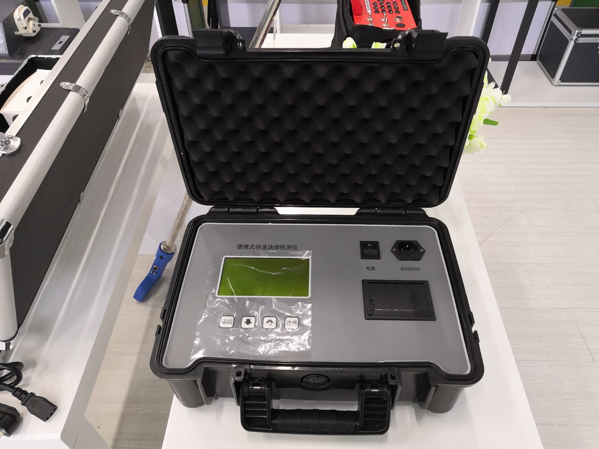 LB-7020便携式(直读式)快速油烟监测仪 (2)