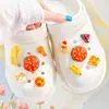 Accesorios de resina de hamburguesa y papas fritas de dibujos animados para zuecos DIY, funda de teléfono, llavero, imán para refrigerador, decoración de pasador de pelo