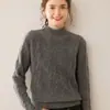 Cashmere Outono e Inverno 2026 Novo Suéter Feminino de Gola Alta Meia-calça Espesso Base Estilo Coreano Solto Emagrecedor Suéter com Padrão Torcido