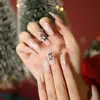 Uñas Portátiles de Navidad Copo de Nieve Amor Brillo Manicura Uñas Postizas Cortas Almendra Mariposa Uñas Largas Europeas y Americanas Venta al por Mayor