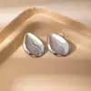 Brincos de Metal Simples Europeus e Americanos para Mulheres, Brincos de Folha em Formato de Coração, Estilo Transfronteiriço Versátil, Estilo Leve para o Dia a Dia, Múltiplas Especificações