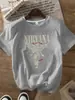 0933Camiseta Feminina Redonda com Estampa de Letras e Anjo Manga Curta Moda Estampada Meia-Manga Camiseta Elástica