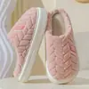 Pantuflas de Algodón Impermeables para Hombre 2025 Nuevo Invierno Talón de Bolsa Para Usar Afuera Suela Gruesa Forro de Felpa Cálido Engrosadas Anti-Olor Zapatos de Algodón para Hombre