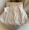 Traje de verão super estiloso: um conjunto completo de top sem mangas estilo coreano feminino e calça pantalona de bolinhas nove pontos conjunto de moda