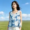 Nova Camisa Bordada de Seda e Linho Tie-Dye de Manga Média com Gola Reversível, Decote Redondo, Caimento Solto, Emagrecedora, Elegante, Blusa Versátil para Fotos em Locais Cênicos