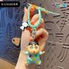 Llavero Auténtico de Cross-Dressing de Shin-Chan para Mujer, Lindo y Moderno Accesorio de Pareja, Cadena de Llavero Linda, Colgante para Mochila Escolar