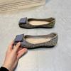 Mocassins de Cetim de Alta Qualidade Estilo Francês com Solado Macio Sapatos de Fada Primavera e Verão Novo Brisa Suave da Noite Sapatos Baixos de Bico Quadrado