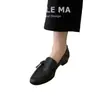 Mocassins femininos de couro com salto bloco retrô, novo estilo 2026, elegantes e versáteis para o trabalho, sapatilhas de calçar sem cadarço