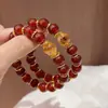 Pulseira de Ágata Vermelha Natural para Mulheres em Seu Ano Zodiacal, Acessório Estilo Designer com Cristal Torre Amarelo e Contas de Cristal Vermelho para Boa Sorte